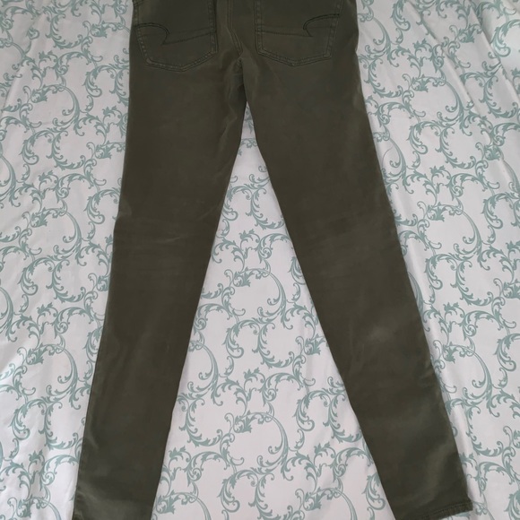 Army Green Jeans from American Eagle - Picture 2 of 3